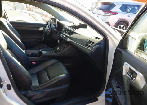 2012 Lexus Ct 200H Premium z USA, uszkodzony, nr VIN JTHKD5BH8C2076232